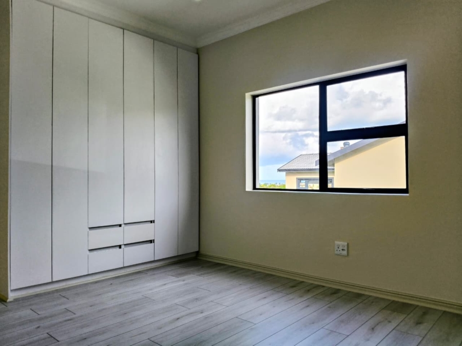 4 Bedroom Property for Sale in Fountains Estate Eastern Cape